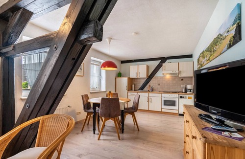 Soernewitz Apartment | Apartment '7' with Shared Garden and Wi-Fi