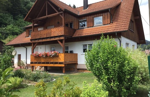 Alpirsbach Apartment | Apartment, 72sqm, balcony, 1 bedroom, max. 3 persons