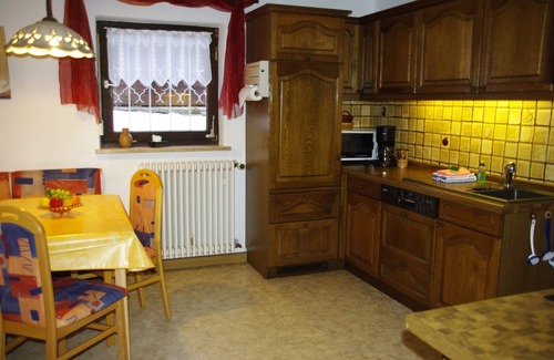 Vordermiesenbach Apartment | Apartment 82sqm, terrace, kitchen, 2 bedrooms, 1 bed-sitting room, WLAN, 6 p.