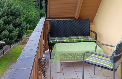 Bodenwoehr Apartment | Apartment 97sqm with balcony and bathroom with shower and bathtub