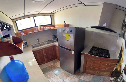 Puerto Villamil Apartment | Apartment a stone's throw from the beach