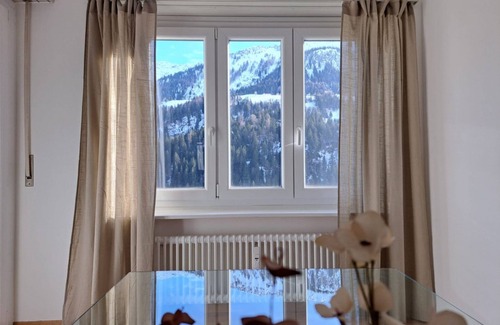 Airolo Apartment | Apartment a stone's throw from the ski slopes (Airolo Valley 1)