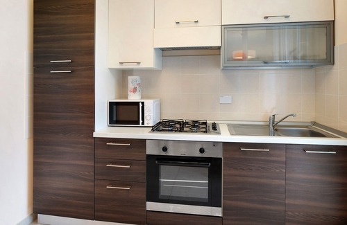 Vallebona Apartment | Apartment 'A1' with Private Terrace and Wi-Fi