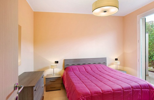 Vallebona Apartment | Apartment 'A1' with Private Terrace and Wi-Fi