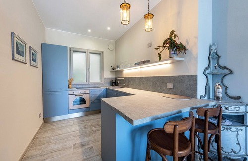 Soiano del Lago Apartment | Apartment 'Abaye 2 Pinot - Charm' with Shared Pool, Wi-Fi and Air Conditioning