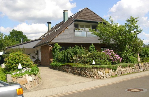 Owschlag Apartment | Apartment Abendrot - RED Apartments House Roggenbach