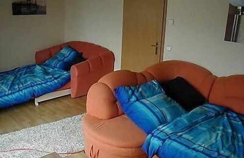 Sundhagen Apartment | Apartment about 70 square meters (for up to 6 people) and 200sqm race surface