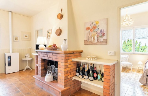 Bagni di Lucca Apartment | Apartment Acero Montano with Mountain View, Terrace & Wi-Fi