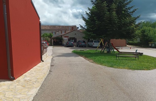 Kaldanija Apartment | Apartment Adrijana (94971-A1) - Buje