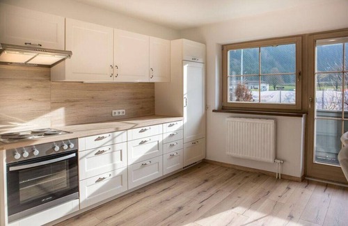 Mayrhofen House | Apartment Ahorn View