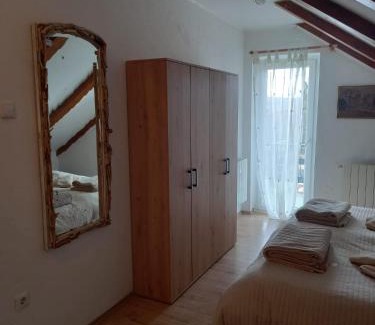 Udbina House | Apartment Ajda