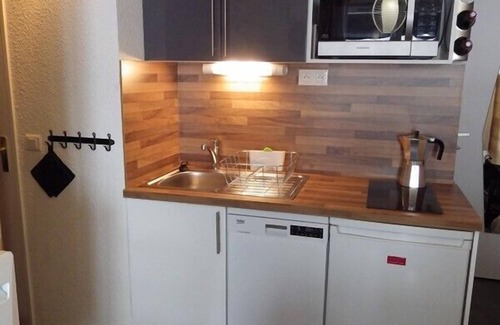 Eclose-Est Apartment | APARTMENT ALPE D'HUEZ DISTRICT OF ECLOSE