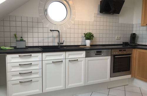 Medlingen Apartment | Apartment "Am Kreuzberg" with balcony for 2 persons