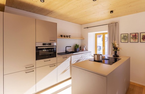Elzach Apartment | Apartment 'Anna' with Shared Terrace, Balcony and Wi-Fi