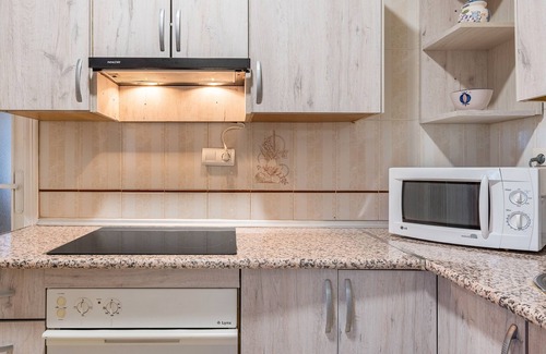 Guejar Sierra Apartment | Apartment 'Apartamento B' with Private Terrace and Wi-Fi
