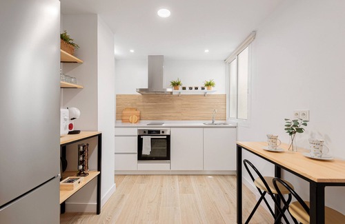 San Felipe Neri Apartment | Apartment 'Apartamento Centrico Mar' with Wi-Fi and Air Conditioning