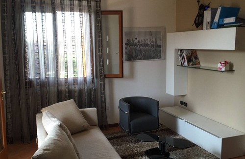 Trebaseleghe Apartment | Apartment 'Appartamento Il Castagno ' with Balcony, Wi-Fi and Air Conditioning