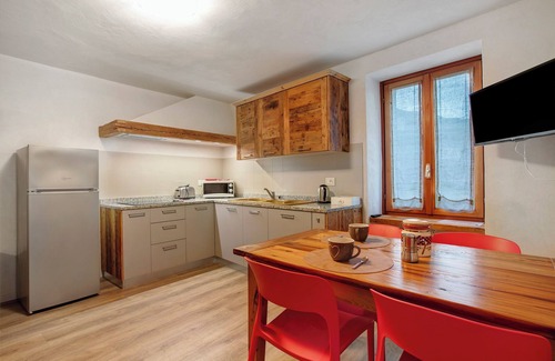 Saint Maurice Apartment | Apartment 'Appartamento 1' with Mountain View, Balcony and Wi-Fi
