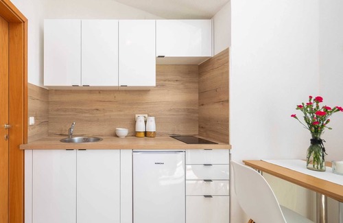 Vodice Apartment | Apartment Arausa with Pool VII