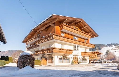 Niederau Apartment | Apartment with balcony/terrace and wellness