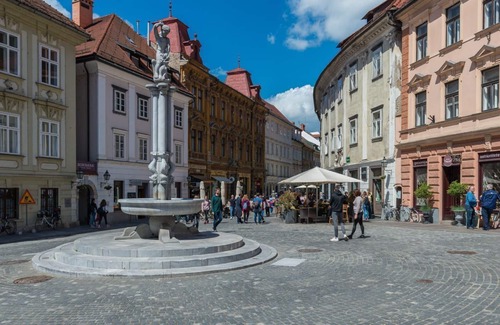 Ljubljana Old Town Apartment | Apartment Barrio Alto - Ljubljana Old Town