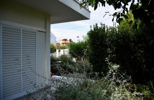 Chalcis Apartment | Apartment beach house
