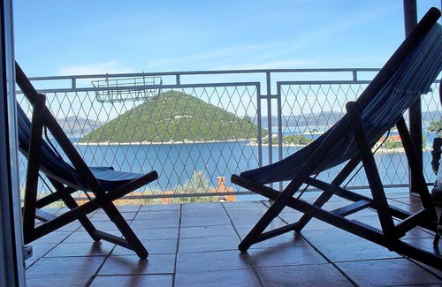 Prozurska Luka Apartment | Apartment Bella Vista -Three Bedroom Apartment with Balcony and Sea View