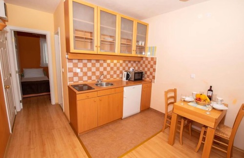 Vrpolje Apartment | Apartment Bencun by Interhome