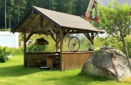 Blasiwald Apartment | Apartment 'Bienek' with Mountain View, Shared Garden and Wi-Fi