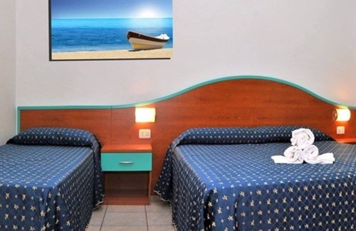 Old Town Apartment | Apartment 'Bilocale 3 Isola Di Pasqua Caorle' with Shared Garden, Wi-Fi and Air Conditioning