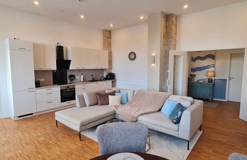 Blasewitz Apartment | APARTMENT.BLAUESWUNDER.DRESDEN-TERRACE-LIVING-KITCHEN-TWO-BEDROOMS