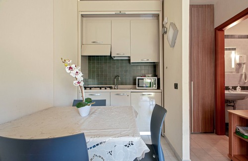 Marina di Pisa Apartment | Apartment "Boboba" with Sea View & Wi-Fi