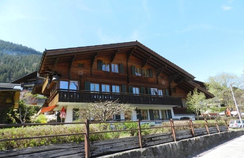 Zweisimmen Apartment | Apartment Bolgen by Interhome