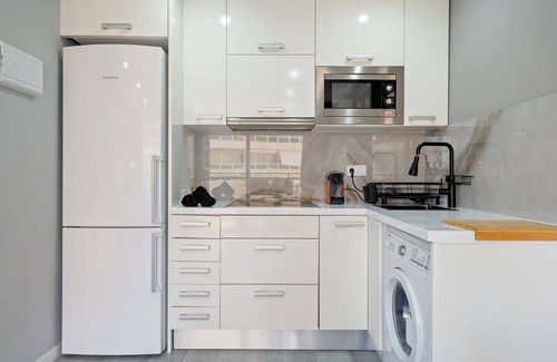 Calafell Apartment | Apartment 'Calafenga' with Sea View, Wi-Fi and Air Conditioning
