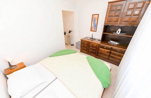 Gajac Apartment | Apartment Captain, Gajac, near the beach