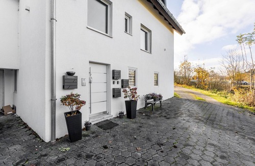 Usseln Apartment | Apartment 'Casa Alotto - Elch Lounge' with Private Terrace and Wi-Fi