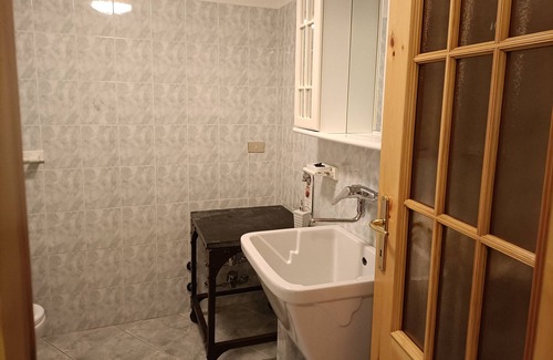 Doues Apartment | Apartment 'Casa dei cervi' with Mountain View, Private Garden and Wi-Fi
