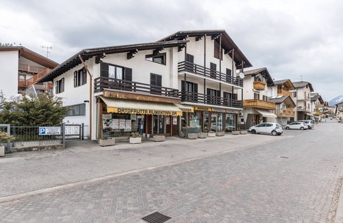 Baselga di Pine Apartment | Apartment 'Casa Ravanelli 2' with Mountain View and Balcony