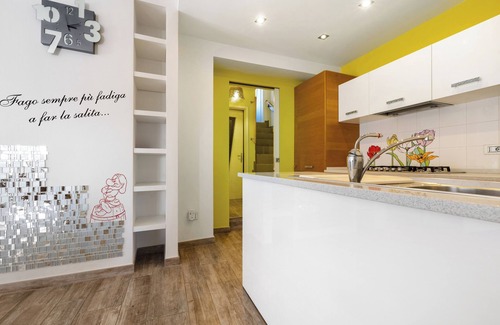 Roncone Apartment | Apartment 'Casa Delle Fate Piano Terra' with Mountain View, Private Garden and Wi-Fi