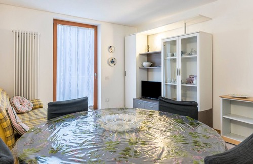 Bedollo Apartment | Apartment Casa Lidia 6 with Mountain View, Shared Garden & Wi-Fi