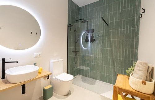 Aiora Apartment | Apartment Casa Novi - Close to Beach, City Center & Metro