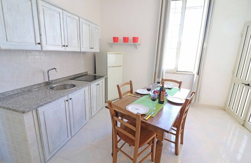 Otranto Apartment | Apartment "Casa Vacanza Locorotondo Otranto" with Garden, Shared Pool & Wi-Fi