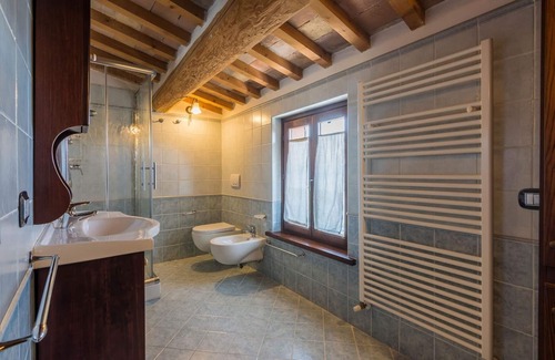 Cagli Apartment | Apartment Corallo 8 - Three Bedroom Apartment, Sleeps 8