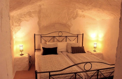 Cuevas del Campo Apartment | Apartment Cueva Luna Azul