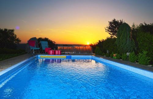Kapelica Apartment | Apartment Daria with Private Pool