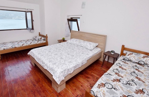 Grahovo Apartment | Apartment Daris