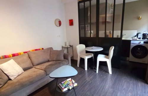 Grand Parc-Paul Doumer Apartment | Apartment-de la Course 1-Ensuite with Shower