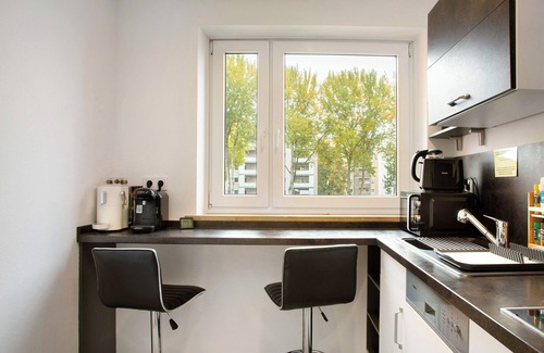 Neuburg Apartment | Apartment 'Neuburg 6 - New' with Balcony and Wi-Fi