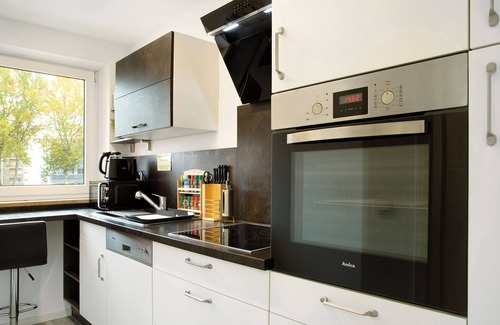 Neuburg Apartment | Apartment 'Neuburg 6 - New' with Balcony and Wi-Fi