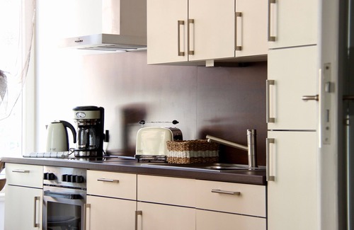 Zentrum-Nord Apartment | Apartment-Deluxe-Private Bathroom-Pfaffendorfer Str. 1